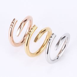 Love Nail Ring Designer Jewellery For Women Men Crystal Luxury Titanium Steel Alloy Silver Rose Gold-Plated Fashion Accessories Never Fade Engagement Wedding Gifts