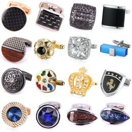 Novel carbon Fibre Cufflinks Mahogany crystal gem crown cuff button High quality hand cut Cuff-links Men's Jewellery wholesale