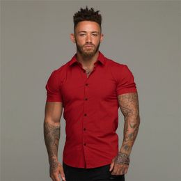 Men's Casual Shirts Summer Fashion Short Sleeve Shirt Men Solid Super Slim Fit Male Social Business Dress Shirt Brand Men Gym Fitness Sport Clothing 230517