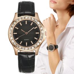 Wristwatches Luxury Large Dial Ladies Diamond Set Quartz Watch Fashion 2023 Simple Leather Women's Clock Dress Watches