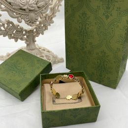 19 Bangle Women Silver Bracelet Designers Open Jewellery Gold Flower Love G for Mens Luxury Party Wedding Gift Fashion