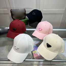 Outdoor Vacation Sun Protection Designer Ball cap Couple Candy Color Summer Travel Sports Metal Triangle Letter Print 5 Colors casquette