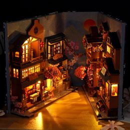 Decorative Objects Figurines DIY Book Nook Shelf Doll House Miniature Wooden Bookshelf Insert Miniatures Model Kit Anime Collection Birthday Toy Gifts 230517