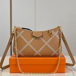 Designer Hobo bag Genuine leather Handbag 19CM Luxury Crossbody bag Delicate knockoff Chain bag With Box YL155