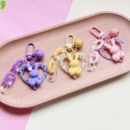 New Creative Embossed Rabbit Love Keychain Fashion Chain Pendant Key Ring for Girls Backpack Headphone Case Keyring Couple Gift
