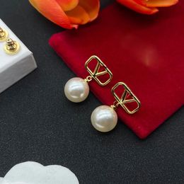 Fashion Luxury Pearl Earrings Designer 18k Gold Plated 925 Silver Women Wedding Earring Jewelry