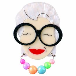 New Cartoon Glasses Lady Celebrity Acrylic Big Brooches Lapel Pins Resin Elegant Granny Figure Badge Brooch Jewelry Gifts
