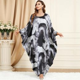 Ethnic Clothing 2023 Muslim Dress Women Fashion Style Long Sleeve O-neck Polyester Abaya Clothes For