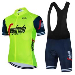 Cycling Jersey Sets Cycling Suit Man Clothing Laser Cut Jersey Shorts Men Equipment Professional Shirt Clothes Pants Mallot Summer 2023 Sports Set P230519