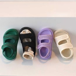 Sandals 6026C Korean Children's Sandals 2023 Summer Girls' Beach Shoes Baby Soft-soled Non-slip Boys Can Adjust Leisure Sports Shoes AA230518