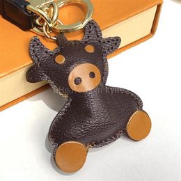 OX Cattle Cow Keychain Fashion Men Car Keyring Key Rings Holder Women Bull Ox Pendant Christmas New Year Gift with box274q