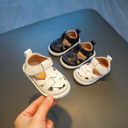 Sandals Summer Infant Toddler Shoes Baby Girls Sandals Boys First Walkers Shoes Non-slip Soft-soled Kids Shoes Children Love Sandals AA230518