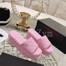 Slippers Summer Beach Shoes Platform Real Leather Slippers Women Shoes Thick Sole Peep Toe Metal Decor Sandals Ladies Fashion Vacation X230519