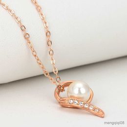 Top Quality Imitation Pearl Rose Gold Colour Fashion Pendant Jewellery Made with Crystal