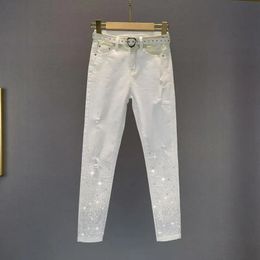 Capris 2023 Spring Summer White Jeans for Women New European Elastic Tight Fitting Denim Jeans Hot Rhinestone High Waist Pencil Pants