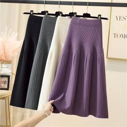 Capris Knitted Black Skirt Women Korean Fashion Clothing Female Vintage Elastic High Waist Aline Allmatch Midi Skirt