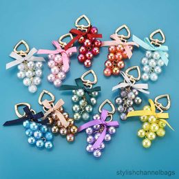 Keychains Creative Grape Keychain Symphony Bubble Bead Key Chain Bag Pendant Gift