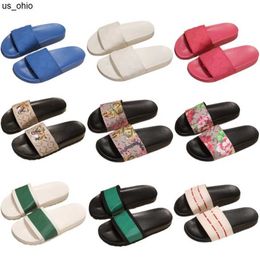 Slippers Hot Slippers Designer Sandals Printed Beach Shoes Pearl Flip Flops Rubber Outdoor Shoes Flat Luxury Platform Shoes Animals Comfortable NonSli J230520