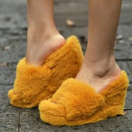 Slippers Women's Casual Solid Colour Short Plush Wedge Fish Mouth Shoes Platform Comfortable Cotton Chinelo Nuvem