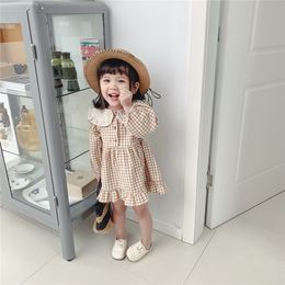 Girl's Dresses Spring Summer Girls Clothing Cute Children Dresses Baby Girl Plaid Cotton Linen Lapel Collar Dress Kids Long Sleeve Skirt 230519