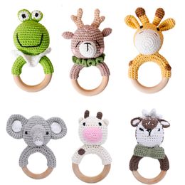 Rattles Mobiles 1PC Baby Rattle Toys Cartton Animal Crochet Wooden Rings DIY Crafts Teething Amigurumi For Cot Hanging Toy 230518