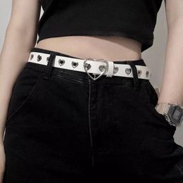 Belts Punk Belt 2023 Love Buckle Decoration Ladies Jeans Fashion Heart Shaped Hollow BeltBelts