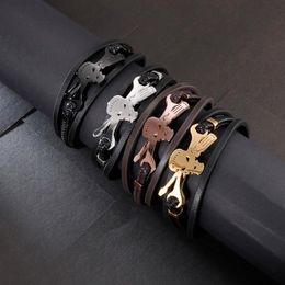 Charm Bracelets Three Layer Pirate Skull Cowhide Leather Bracelet Men Trendy Jewellery