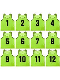Outdoor T-shirts 12 PCS Adults Soccer Pinnies Quick Drying Football Jerseys Vest Scrimmage Practise Sports Vest Breathable Team Training Bibs 230518 3348