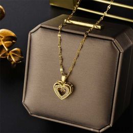 Cute Beating Heart Crystal Pendant Necklace For Women Fashion Stainless Steel Clavicle Chain Female Sexy Wedding Jewelry