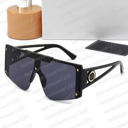calssic brand Designer Sunglasses Men Women Eyeglasses Outdoor Windproof Eyewear PC Frame Fashion Classic Lady Sun glasses Mirrors
