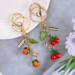 Keychains New Cute Cherry Fruits Keychains for Women Simulation Fruit Bag Pendant Charms Keyring Key Chain Holder Girls Jewellery Gifts