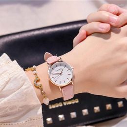 Wristwatches Summer Simple Temperament 2023 Ladies Compact Small Dial All-Match Watch