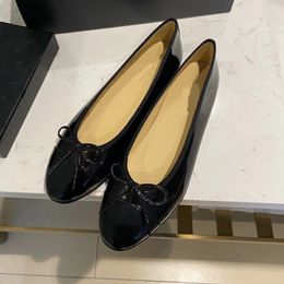 Classic Designer Dress Shoes Spring And Autumn Cowhide Ballet Flats Dance Fashion Women Black Flat Boat Shoe Sandal Lady Leather Lazy Loafers With Box Prad8 23