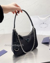 Classic 2005 Pendant Totes Handbags Women Designer Shoulder Bag Hobo Nylon High Quality Small Underarm Purse Zippered Tote Handbag