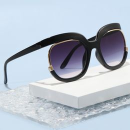 Дизайнерские солнцезащитные очки для женской женской личности контрастные цветовые очки мода Большой рамка солнце