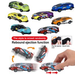 Diecast Model Children Stunt Toy Car Alloy Pull Back Ejection Jumping 360 Flip Dump Birthday Gift 230518