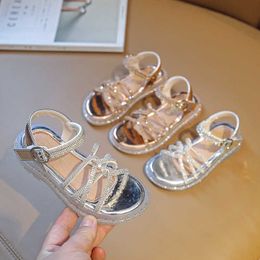 Summer Girls Sandals 2022 New Children's Fashion Soft Bottom Rhinestone Princess Shoes Soft Bottom Kids Beach Shoes Open-toe PU G220512