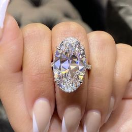 Cluster Rings UILZ Luxury CZ Oval Shape Women Wedding High-quality Silver Color Big Solitaire Lady Finger Ring Party Statement Jewelry