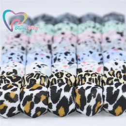 Beads 50 PCS Silicone Terrazzo Beads 1417 MM Leopard Print Sensory Teething Necklace DIY Accessories Pacifier chain Nursing BPA Free