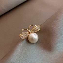 Cute Rhinestone Bee Brooch Women Party Accessories Insect Pearl Corsage Brooches Clothing Accessories