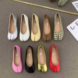 Slipper Bailamo Women Flat 2023 New Summer Fashion Split Toe Ballet Shoe Brief on Ballerina Korean Style Soft Loafer 220622