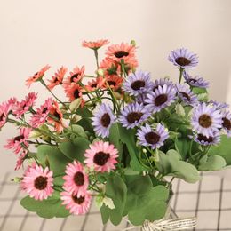 Decorative Flowers Artificial Daisy Fake Bouquet Lifelike Faux Silk Plants Spring Summer Resistant Garden Home Porch Decor