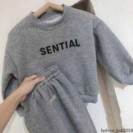 Çocuk Giyim Setleri Sweaters Pantolon Sıcak Çoğaltma Moda Kış Sonbahar Kız Giysileri Toddler Pamuk Çocuk Sweatshirt