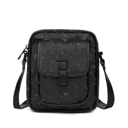 Wholesale new fashion men's bag Europe and America trendy men's single shoulder crossbody bag mini mobile phone bag