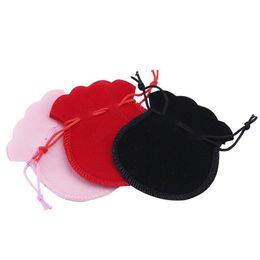 Boxes Free Shipping 200PCS 7x8cm Red Velvet Drawstring Pouch Bag/jewelry Bag christmas/wedding Bag