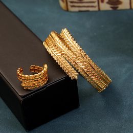 Bangles Luxury Gold Plated Copper Wheat Ears Cuff Bangles for Women Side Open Pulsera Lujo Mujer Middle East Bride Gifts Wedding Bijoux