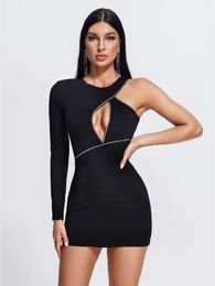 Casual Dresses Women's Black Round Neck One Shoulder Sleeves Decorated Diamond Chain Sexy Dress Tight Party Evening Elegant