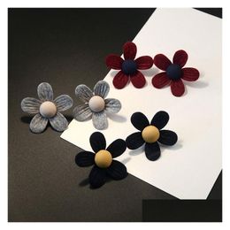 Charm Fashion Cute Flower Earrings For Women Temperament Stud Party Wedding Jewelry Christmas Gift Drop Delivery Dhipq