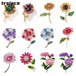 New Enamel Tulip Chrysanthemum Rose Sunflower Flower Brooch for Women Elegant Fashion Classic Flower Weddings Party Brooch Pins