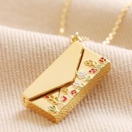 Pendant Necklaces Stainless Steel Envelope Necklace For Women Floral Small Box Charm Clavicle Chain Ladies Fashion Jewellery Gift